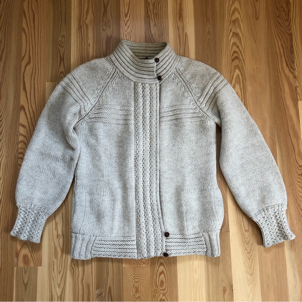 Vintage Cottagecore Wool Sweater